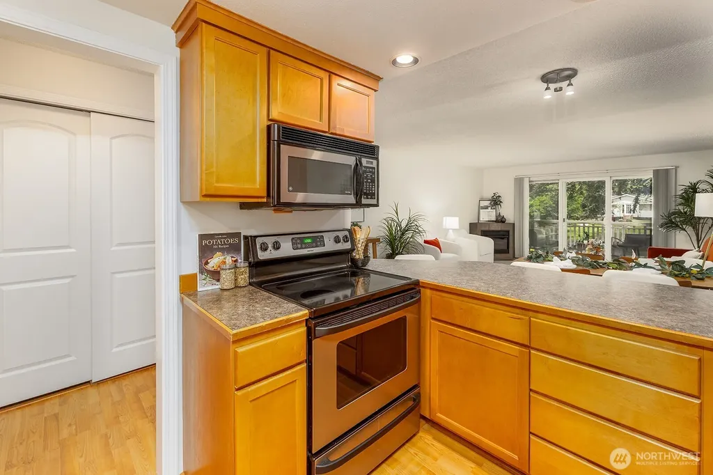 7809 218th Street SW Edmonds WA 98026