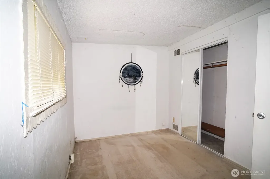 2544 NE 90th Street Seattle WA 98115