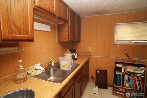 2544 NE 90th Street Seattle WA 98115