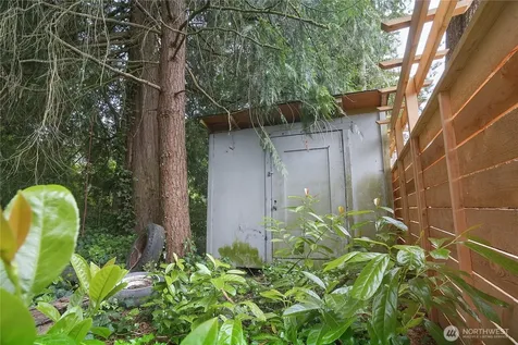2544 NE 90th Street Seattle WA 98115