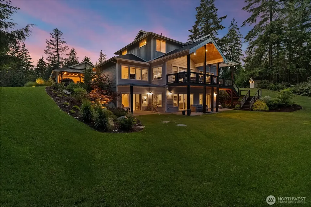 5314 69th Street NW Gig Harbor WA 98335