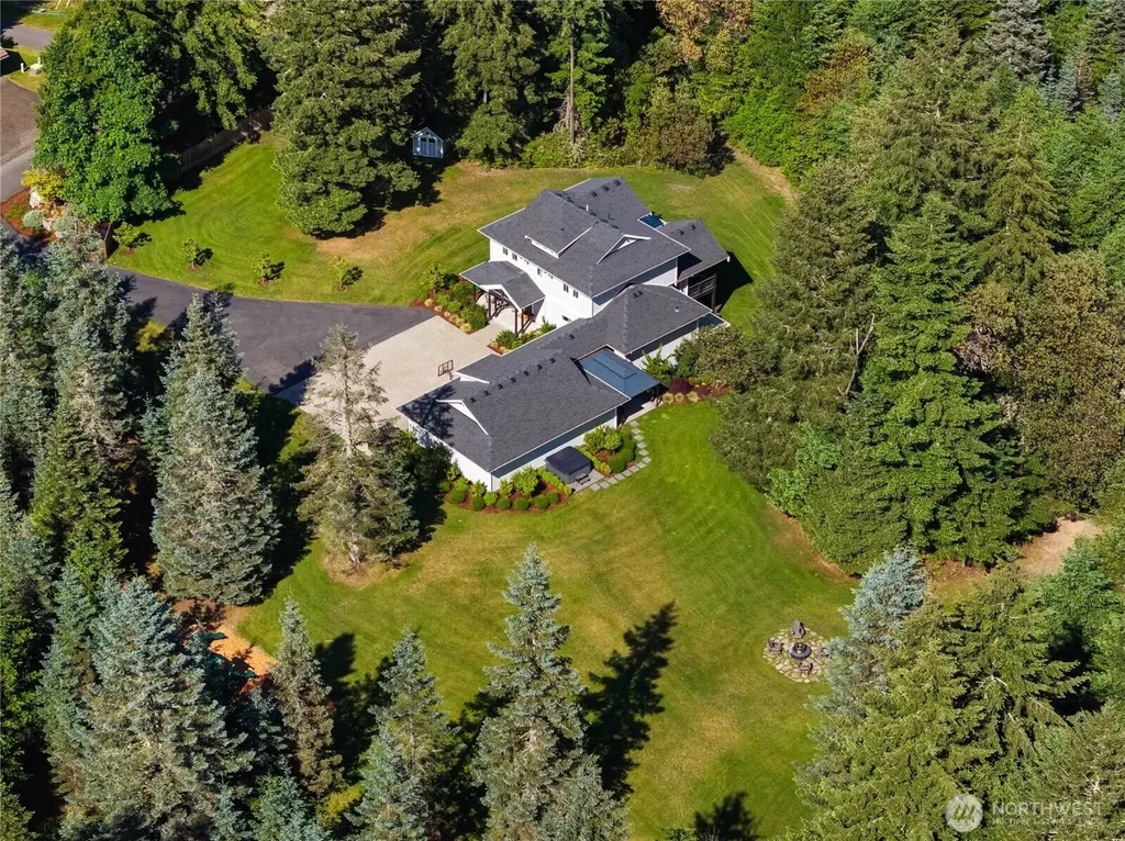 5314 69th Street NW Gig Harbor WA 98335