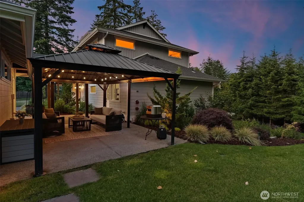 5314 69th Street NW Gig Harbor WA 98335