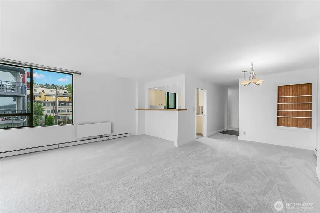 521 5th Avenue W Seattle WA 98119