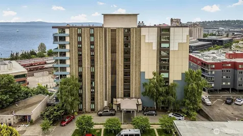 521 5th Avenue W Seattle WA 98119