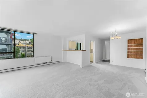 521 5th Avenue W Seattle WA 98119