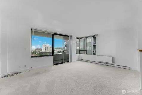 521 5th Avenue W Seattle WA 98119