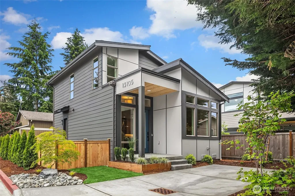 13105 NE 103rd Place Kirkland WA 98033