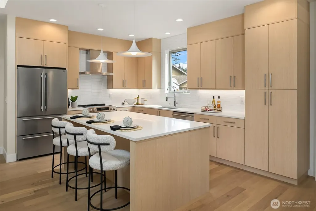 13105 NE 103rd Place Kirkland WA 98033