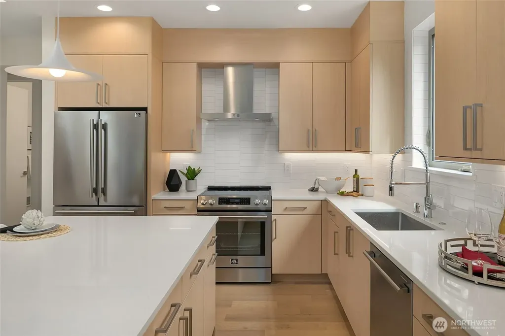 13105 NE 103rd Place Kirkland WA 98033