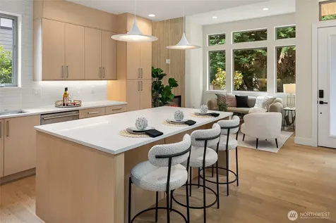 13105 NE 103rd Place Kirkland WA 98033