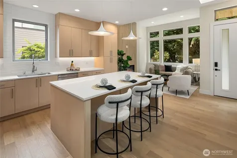 13105 NE 103rd Place Kirkland WA 98033