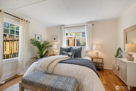 7528 14th Avenue SW Seattle WA 98106
