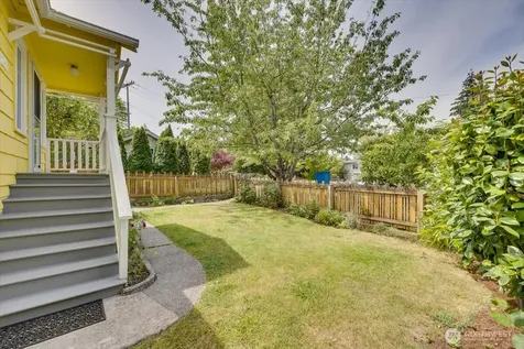 7528 14th Avenue SW Seattle WA 98106
