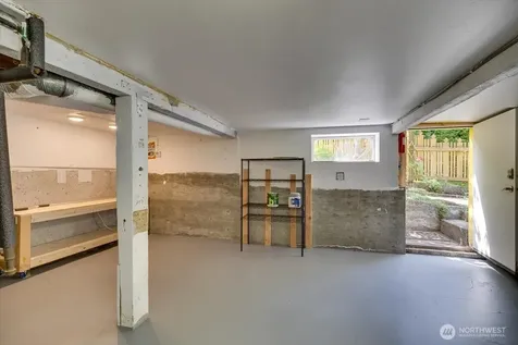 7528 14th Avenue SW Seattle WA 98106