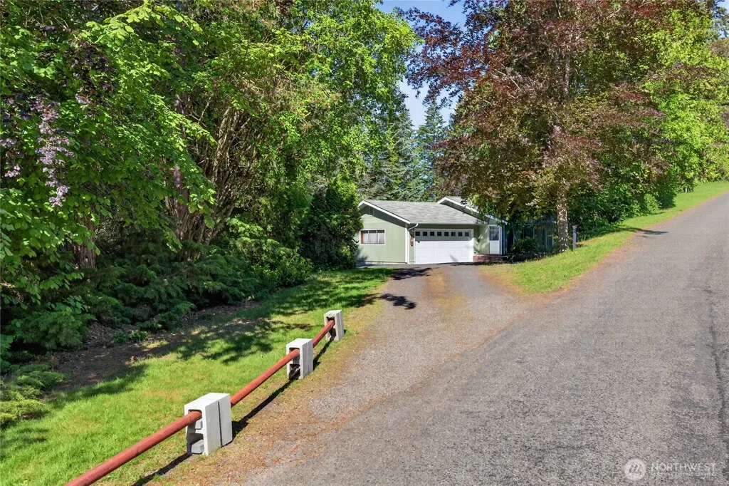 371 SE Summit Road Chehalis WA 98532