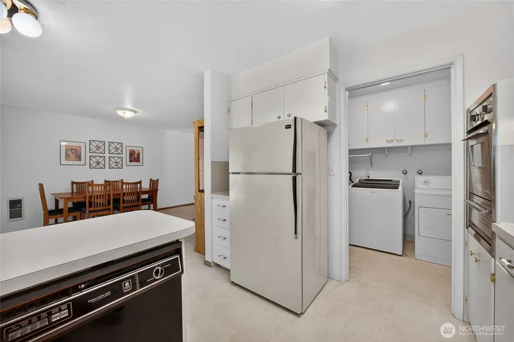 371 SE Summit Road Chehalis WA 98532