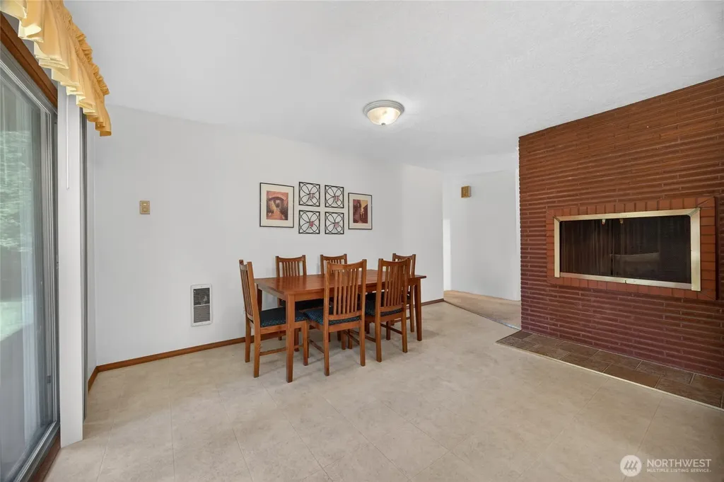 371 SE Summit Road Chehalis WA 98532