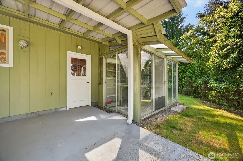 371 SE Summit Road Chehalis WA 98532