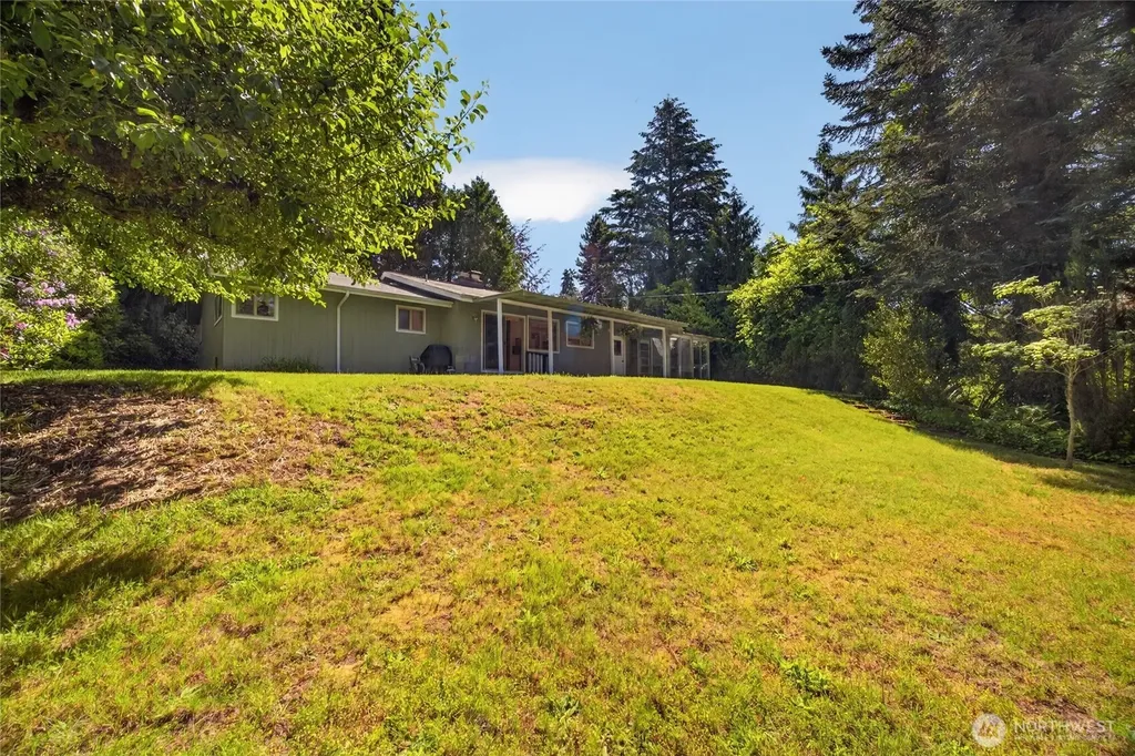 371 SE Summit Road Chehalis WA 98532
