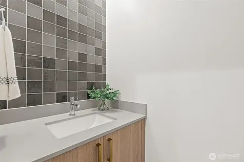 3548 S Dawson Street Seattle WA 98118