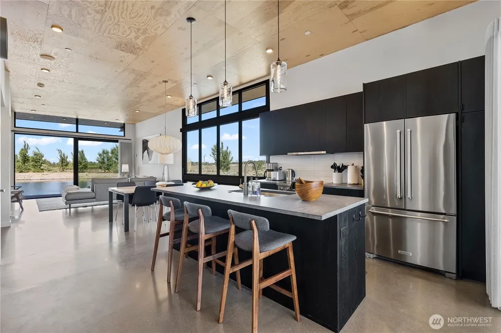 207 Vista Pointe Drive NW Quincy WA 98848