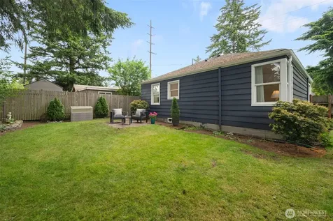 11549 8th Avenue NE Seattle WA 98125