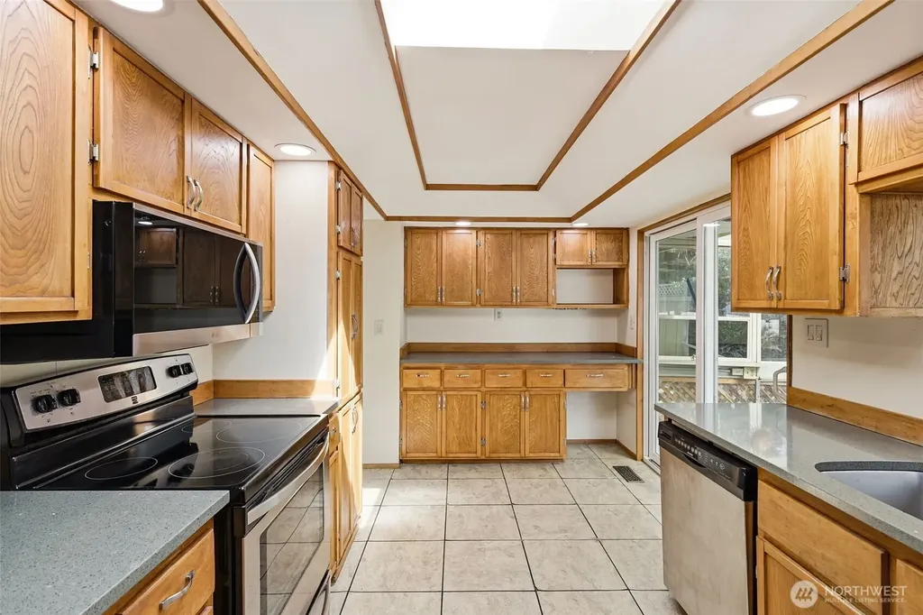 7212 197th Street SW Lynnwood WA 98036