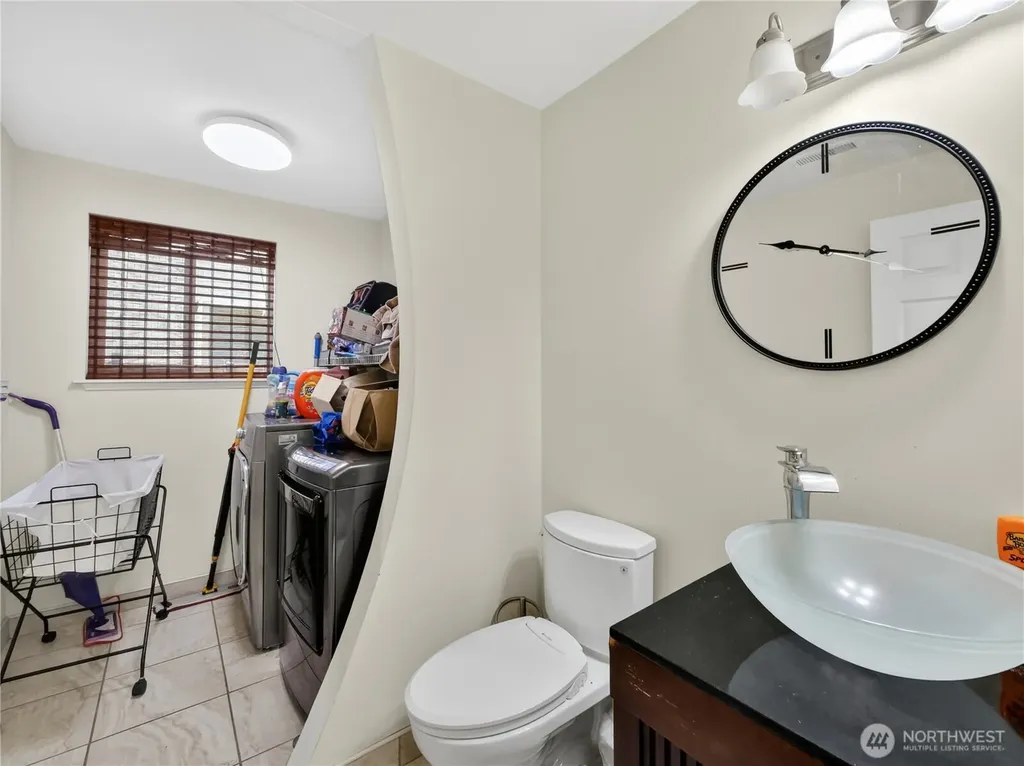 32332 19th Court SW Federal Way WA 98023