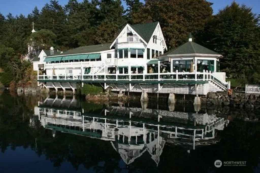 136 Ada's Alley Friday Harbor WA 98250