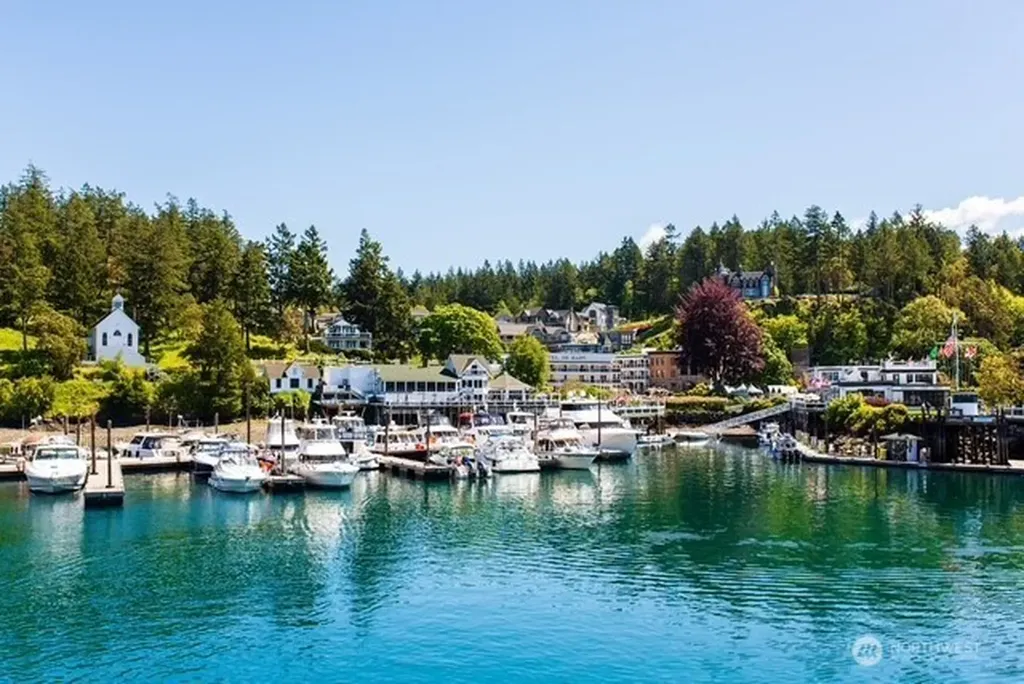 136 Ada's Alley Friday Harbor WA 98250