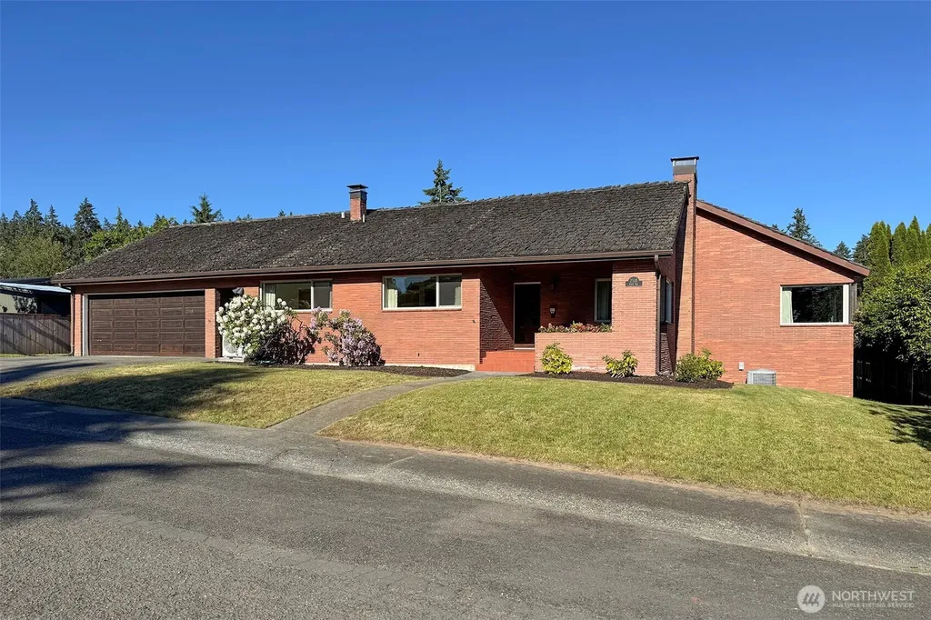 2518 S Oak Street Port Angeles WA 98362