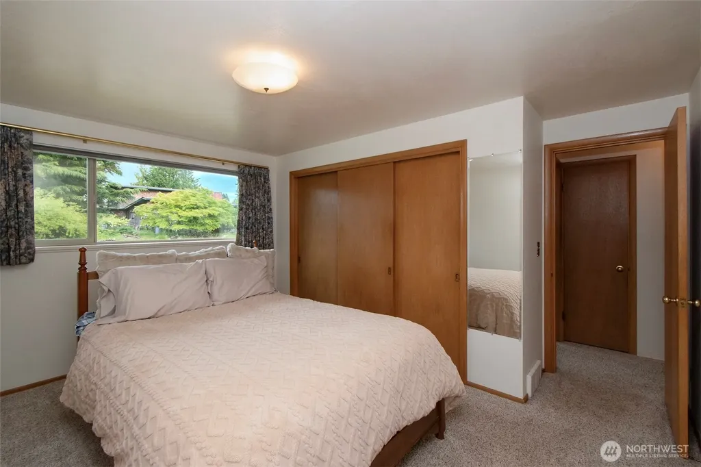 2518 S Oak Street Port Angeles WA 98362