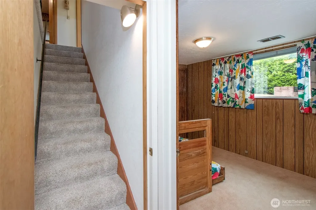 2518 S Oak Street Port Angeles WA 98362