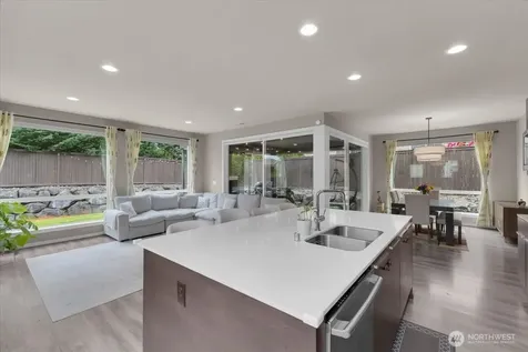 3907 168th Place SE Bothell WA 98012