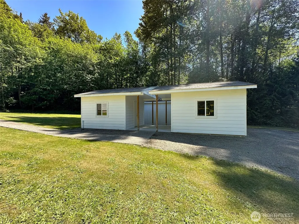 27513 Lower Burnett Road E Buckley WA 98321