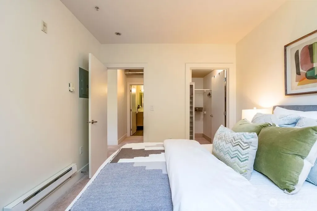 530 Broadway E Seattle WA 98102
