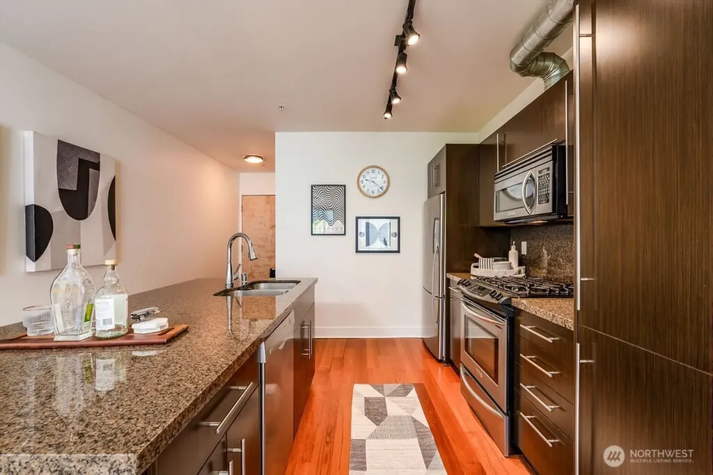 530 Broadway E Seattle WA 98102