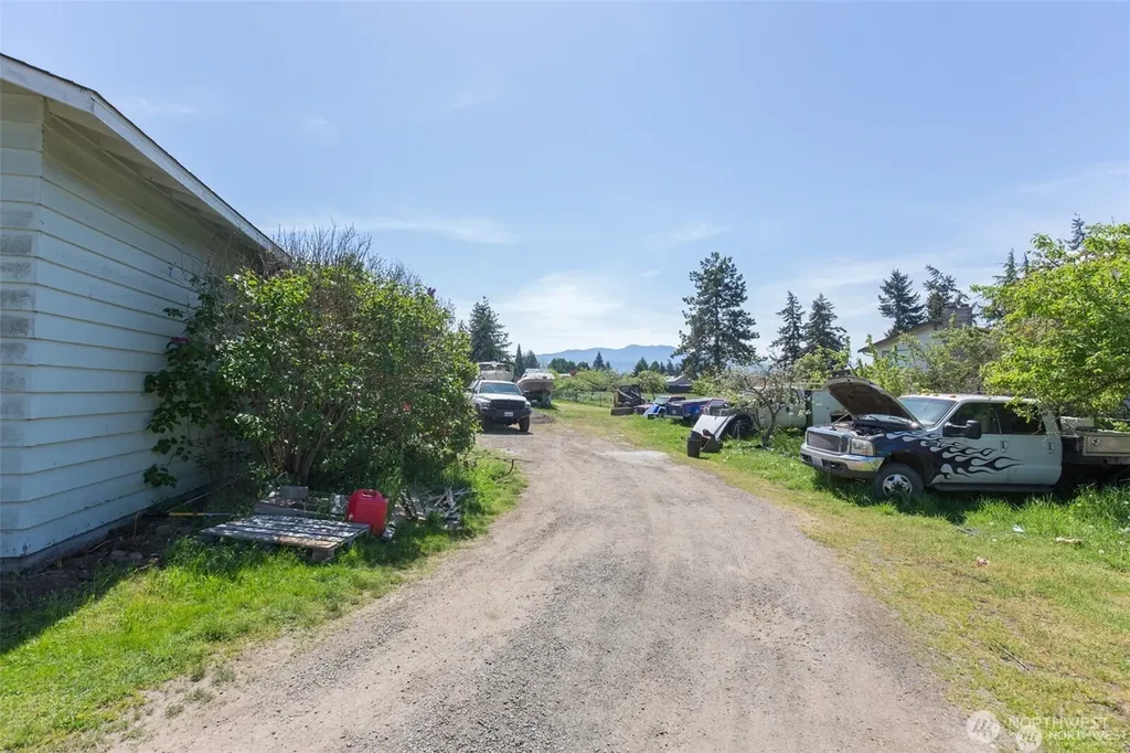 11 Stone Road Sequim WA 98382