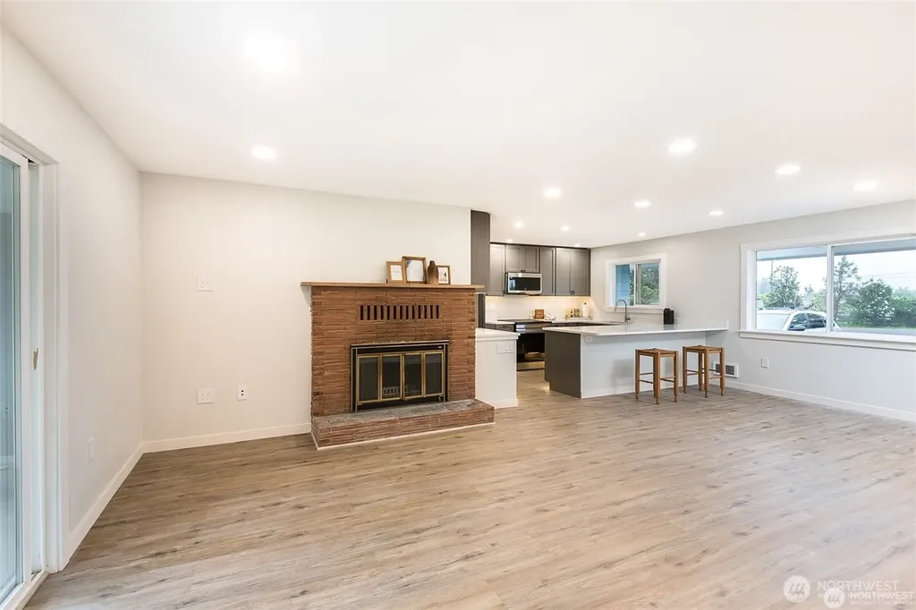 11 Stone Road Sequim WA 98382