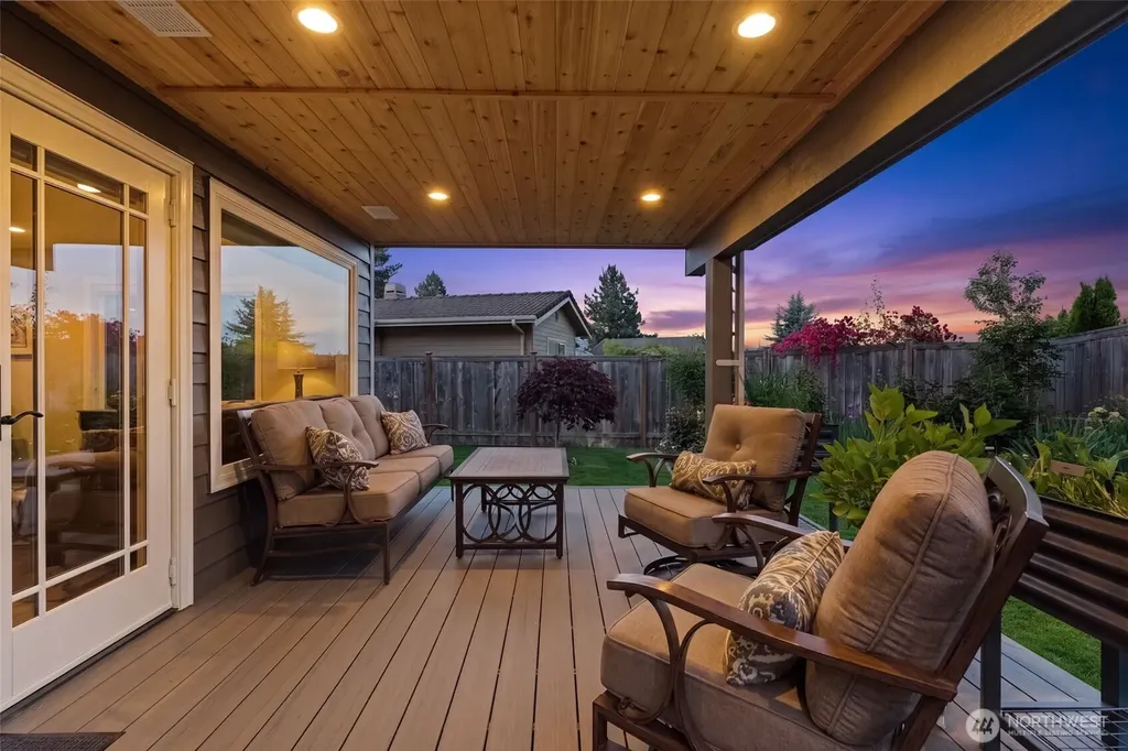 1860 Overview Drive NE Tacoma WA 98422
