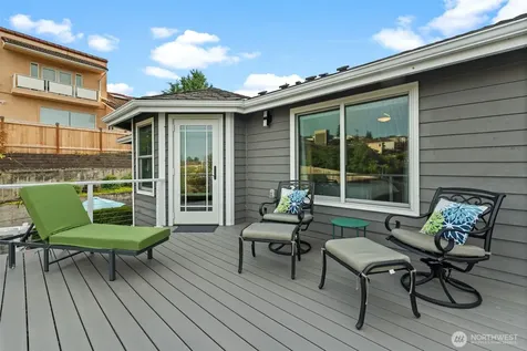 1860 Overview Drive NE Tacoma WA 98422