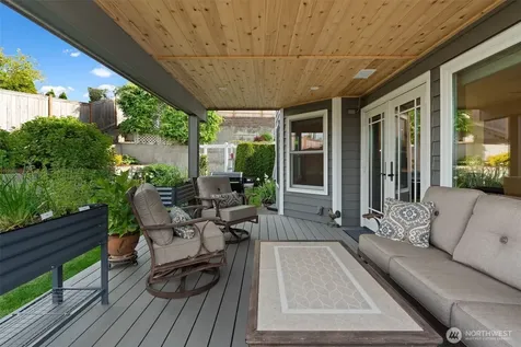 1860 Overview Drive NE Tacoma WA 98422