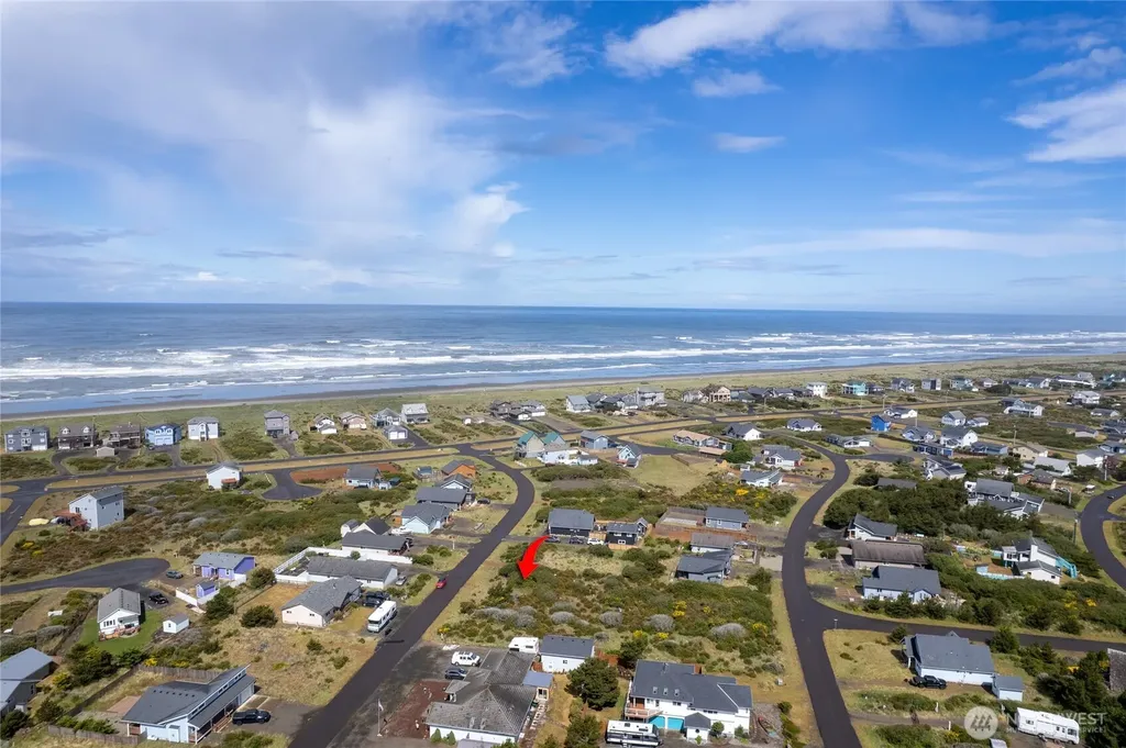 1268 Fleetwood Avenue Ocean Shores WA 98569