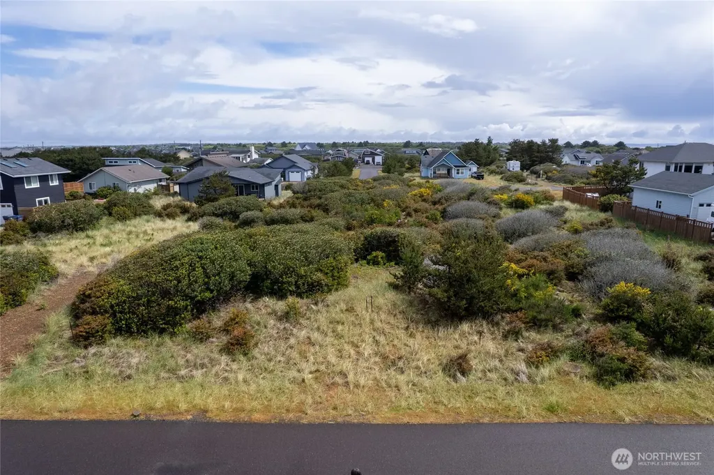 1268 Fleetwood Avenue Ocean Shores WA 98569