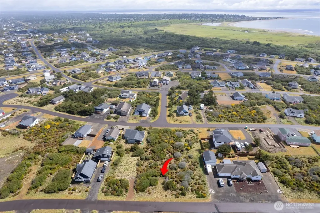 1268 Fleetwood Avenue Ocean Shores WA 98569