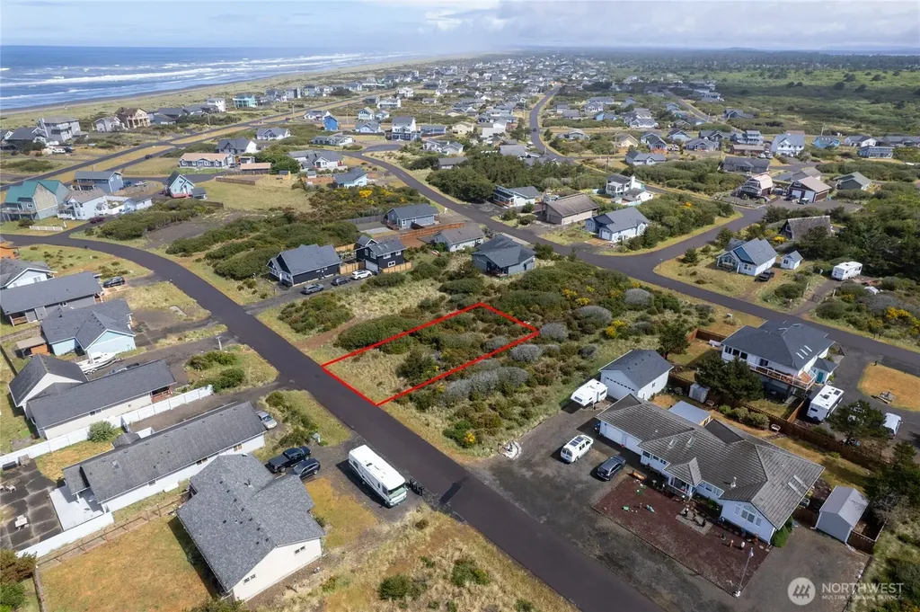 1268 Fleetwood Avenue Ocean Shores WA 98569