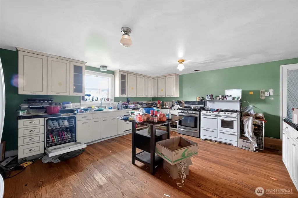 9801 Lenhart Road Sumas WA 98295
