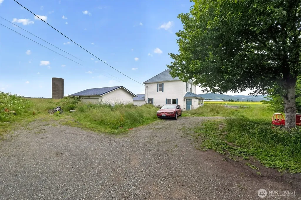 9801 Lenhart Road Sumas WA 98295