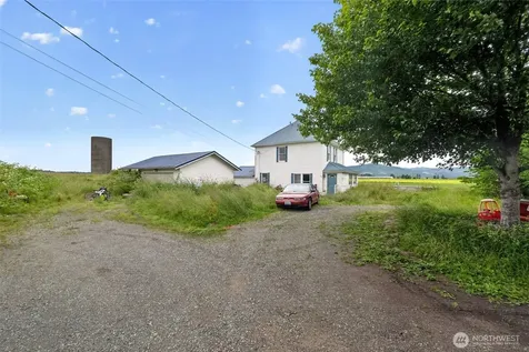 9801 Lenhart Road Sumas WA 98295